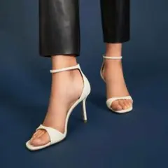 Charles and Keith ストラップオープントゥピンヒール 36