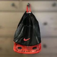 Nike ドローストリングバッグ 黒/赤