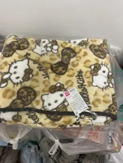 ハローキティ ヒョウ柄 ブランケット