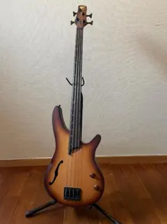 PHILIP KUBICKI BLASTER BASS - メルカリ