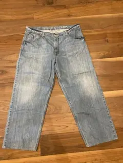 Item thumbnail for item f79ef1b1-d604-467b-9435-f51f68c4e1be