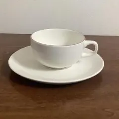 ロイヤルコペンハーゲン　カップ&ソーサー　赤　レッド