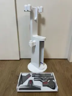 【美品】DysonV10 SV12 フロアドック　新品及び美品ツール多数付属！ Amazon | ダイソン Dyson SV12DOK [Dyson Cyclone V10 フロア