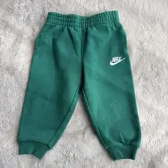 NIKE グリーン スウェットパンツ 24M