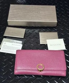 BVLGARI 【長財布 ・箱・ギャランティカード付き】のサムネイル
