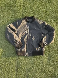 ユニクロ MA-1 ブラックジャケット