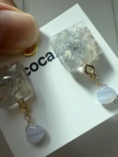 ブルーレース + スクエア レジン 天然石 ハンドメイドピアス