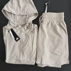 XS 新品即日発送定価20900円アディダスゴルフ　レディース　春夏セットアップ