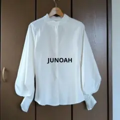 JUNOAH　バンドカラー白ブラウスのサムネイル