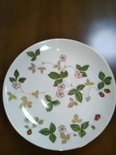WEDGWOOD ワイルドストロベリー プレート 皿のサムネイル