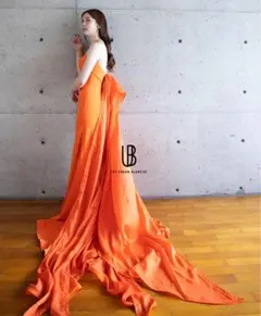 【こむ】　THE URBAN BLANCHE オレンジ フリル　ドレス こむ様専用】 THE URBAN BLANCHE オレンジ フリル ドレス - メルカリ