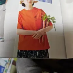 新品今季販売品　フェリシモ　サニークラウズ 野菜色Tシャツ 半袖 オレンジ　3Lのサムネイル