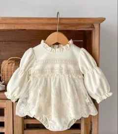 【ベビードレス】レース フリル付ロンパース　誕生日　リボン付＊80