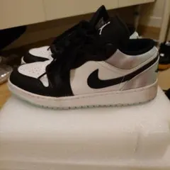 値下げ可 NIKE エアジョーダン1 LOW 23.5cm