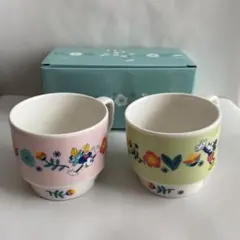 ディズニー★ミッキー&ミニー　レトロ柄　ペアマグカップ