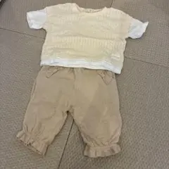 ホワイトTシャツとベージュショートパンツセット 80