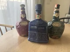 ROBERT BROWN ウイスキー 陶器ボトルセット　メモリアルボトル ROBERT BROWN ウイスキー 750ml 陶器ボトル - メルカリ