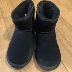EMU Australia ムートンブーツ ブラック　19cm キッズのサムネイル