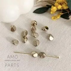 Item thumbnail for item dabf7ba3-30ce-4e7e-a0c2-f710ca9c0f62