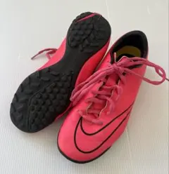 Item thumbnail for item 994953eb-518e-4b60-8ccf-68ebc7c06763