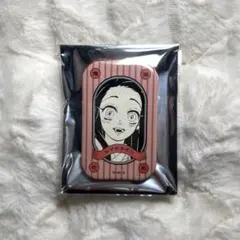 鬼滅の刃 スクエア缶バッジ【竈門禰豆子】