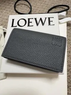 新品　LOEWE 名刺入れ ソフトグレーのサムネイル