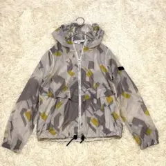 【AIGLE 】早い者勝ち 人気 美品 幾何学模様 フード付きジャンパー　36