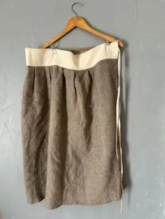 えみおわす、ウール巻きスカート