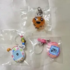 たまごっち　めじるしアクセサリー３　めめっち　エンタマ　ふぁみたま　3点　ガチャ