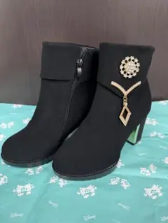 Item thumbnail for item 461b24bd-b1dc-45a7-9d94-b95ccaed6e07