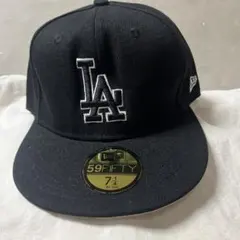 New Era 59FIFTY LA ブラックキャップ 7 1/4