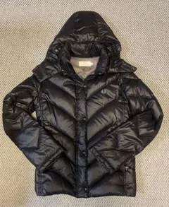 フード付きダウンジャケット ダウンジャケット