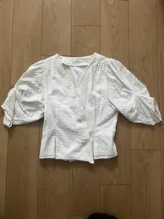 SLY ホワイト 五分袖ブラウス