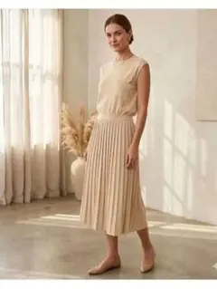 ベイジ　BEIGE　ワンピース　サイズ４　美品
