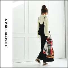 ザシークレットビーン●極美品♪後ろペプラムフリル付きサロペット/オールインワン