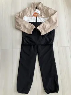 新品タグ付き FILA ジャージ上下セット 150センチ 裏フリース フィラ