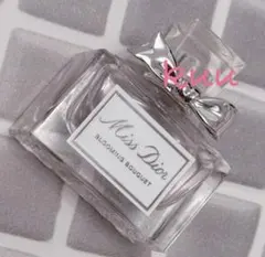 Dior ミスディオール　ブルーミングブーケ　オードゥトワレ 5ml ミニサイズ