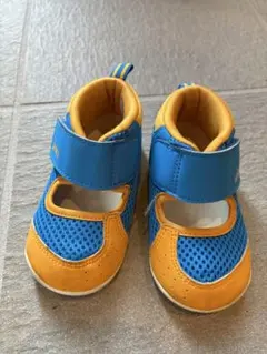 アシックス　サンダル　13.5センチ