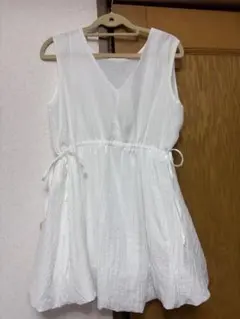 新品バルーンシアートップスのサムネイル