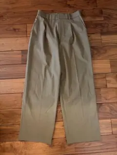 ユニクロ　タックワイドパンツ　L オリーブ