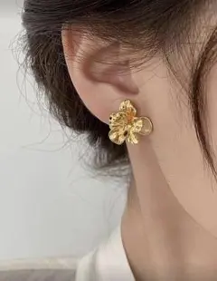 Item thumbnail for item 6966e2a9-0e32-48b2-b499-07667b0f4c98