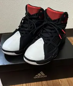 2026年最新】アディダス黒ピンクバッシュの人気アイテム - メルカリ