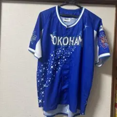 ベイスターズ　戸柱選手　サイン入りユニフォーム