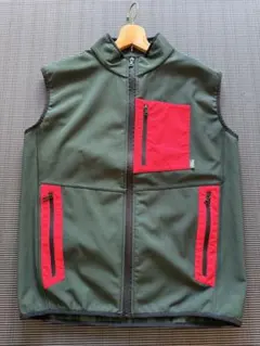 Item thumbnail for item cb7358ab-a7ef-43de-ad89-61a49fc69d31