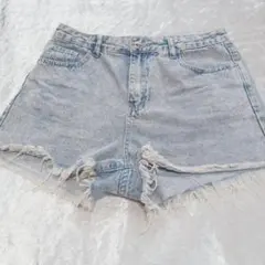 デニム ショート パンツ ライトブルー フリンジヘム 完売品 擦り付け ヘム M