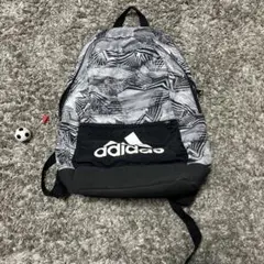 adidas リュック