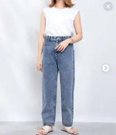 Item thumbnail for item 77c80f32-1c22-46fa-8bca-ffde904d6fa3