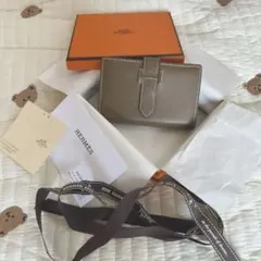 HERMES ベアン コンパクト 二つ折り財布　ミニヴォーエプソンのサムネイル