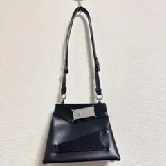 Item thumbnail for item c5840c14-be23-4f60-8d37-bf087ca23fce