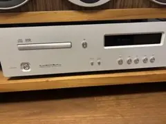 Item thumbnail for item 3b56202c-94e5-45e1-b54a-9cb17da672a6